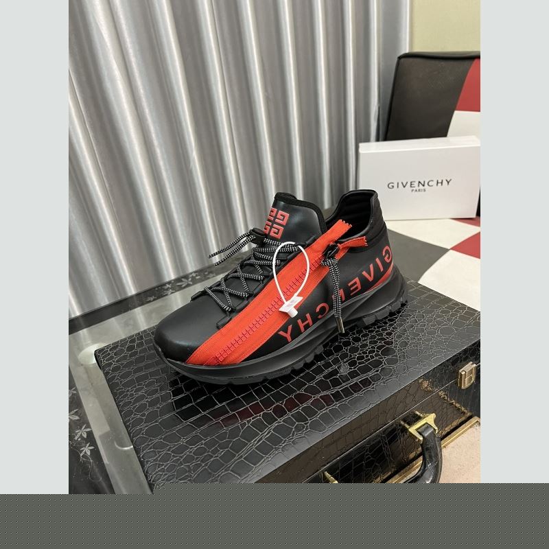 l**is V*t*n sneakers